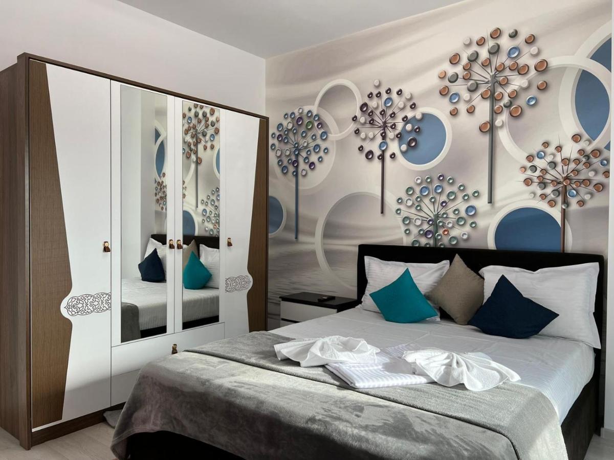 Studios & Apartments Palas By Glam At Lazar Towers 雅西 外观 照片
