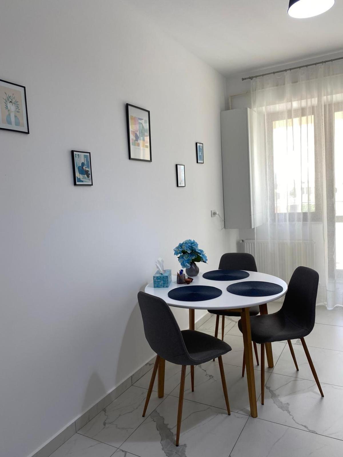 Studios & Apartments Palas By Glam At Lazar Towers 雅西 外观 照片