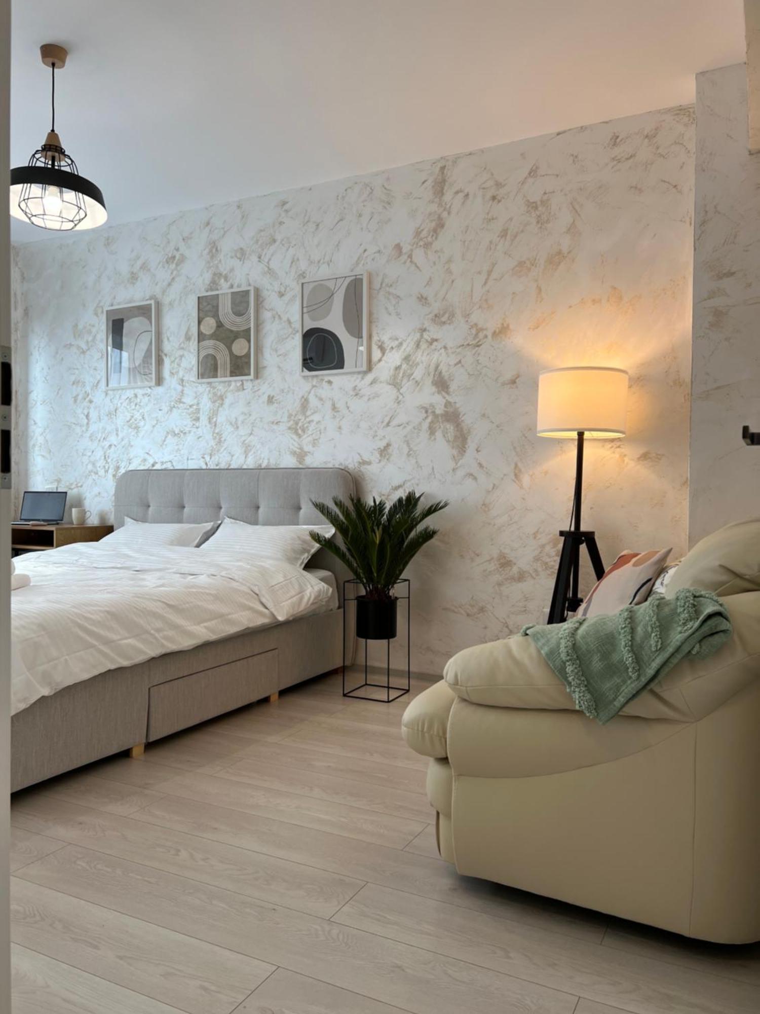 Studios & Apartments Palas By Glam At Lazar Towers 雅西 外观 照片