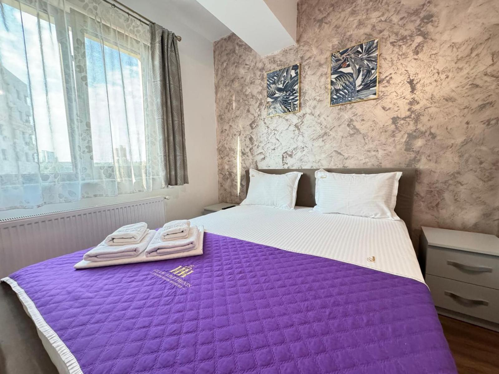 Studios & Apartments Palas By Glam At Lazar Towers 雅西 外观 照片
